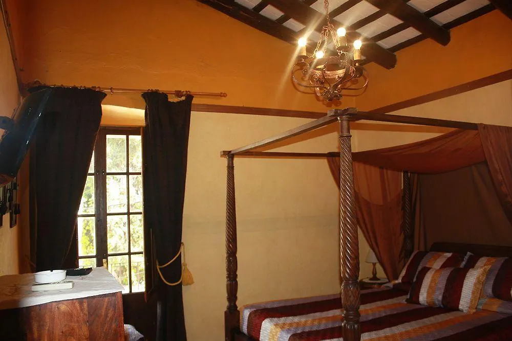 Hostal Restaurante La Diligencia Cunit