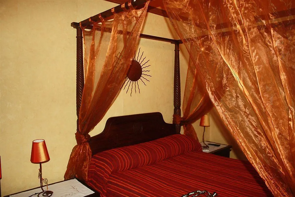 Guest house Hostal Restaurante La Diligencia Cunit